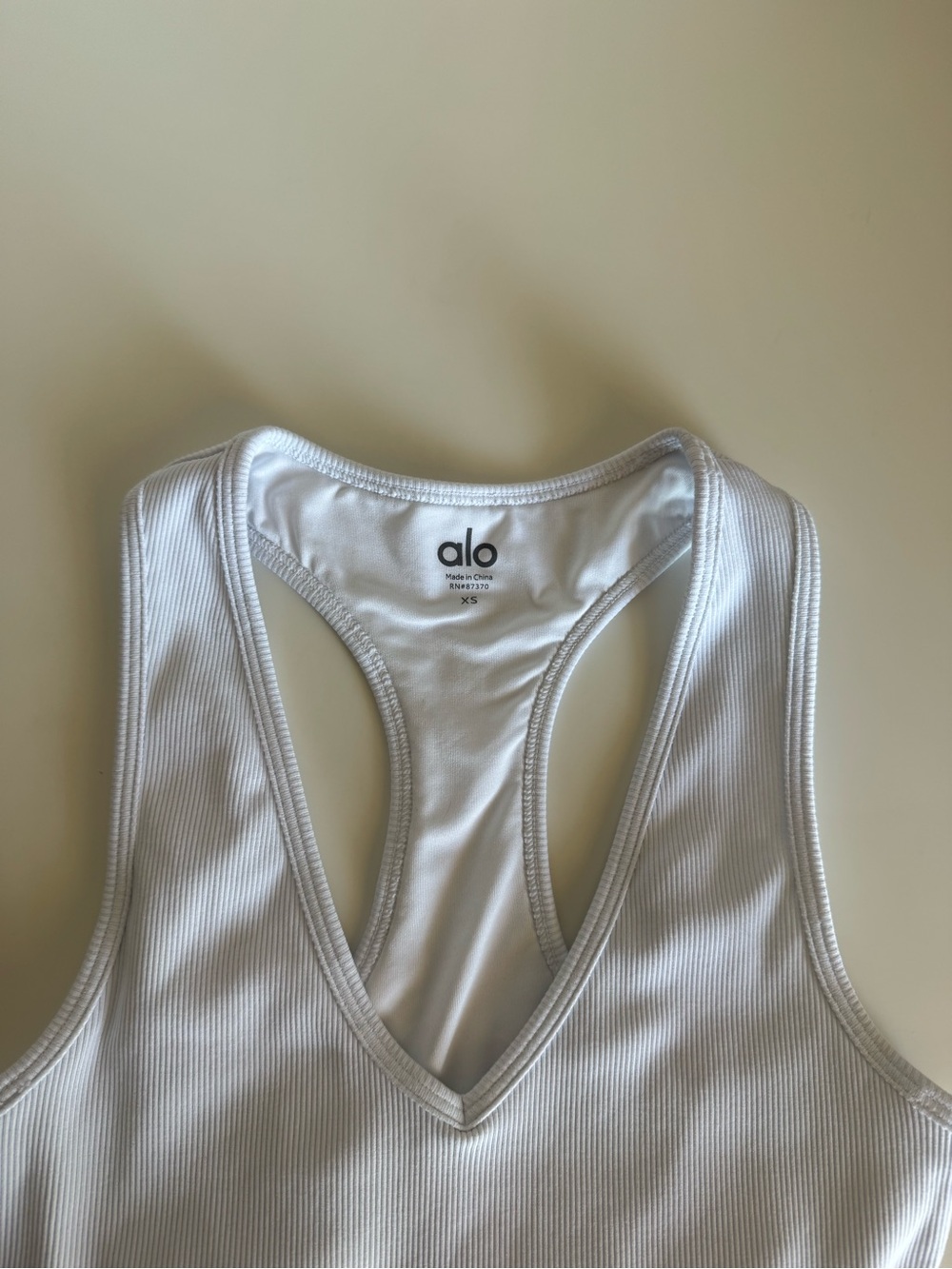ALO Yoga Goddess Ribbed Cropped Racerback Tank - Picture 5 of 8
